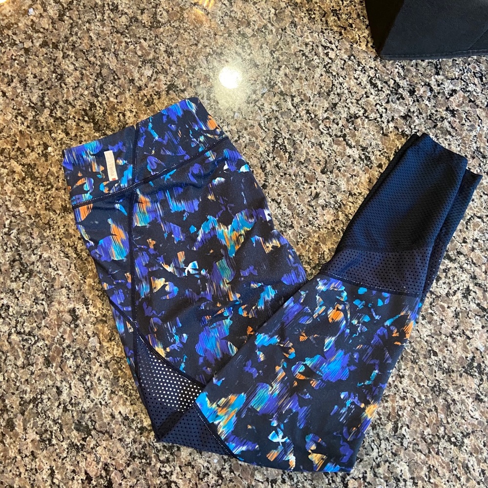 Zella leggings